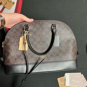 Woman’s coach purse